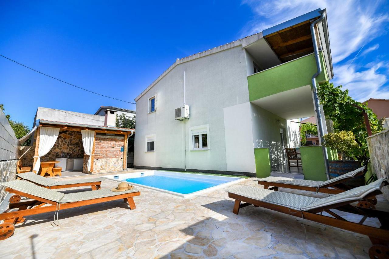 Medun- Private Pool, Bbq, Parking, Airconditioning - Ae1084 * Zadar